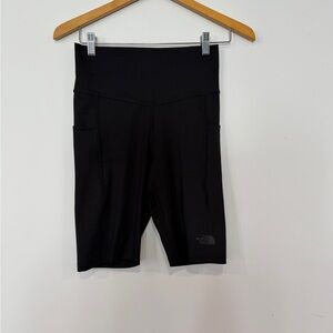 The North Face Women's Black Mid-Rise Bike Shorts with Side Pockets
